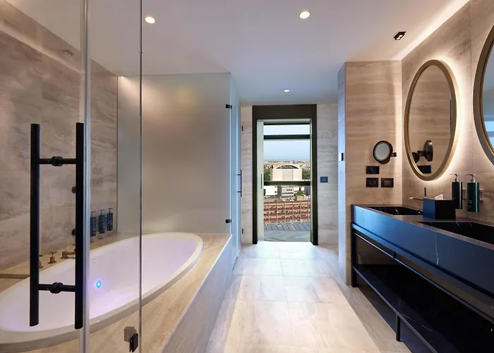 Otel Hilton Eur La 4*