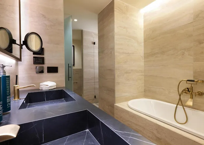 Hilton Eur La 4*