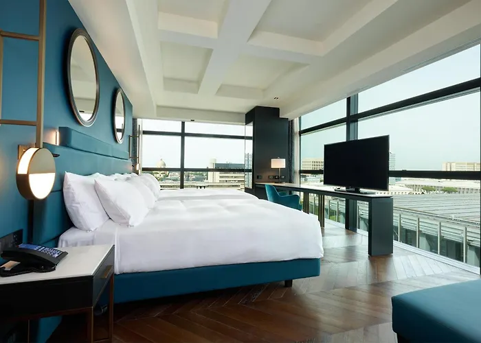 Hilton Eur La Otel 4*