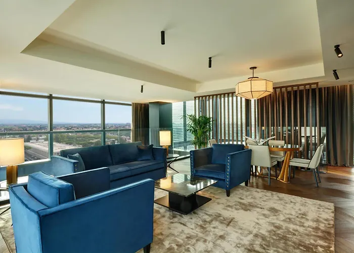 Hilton Eur La 4*