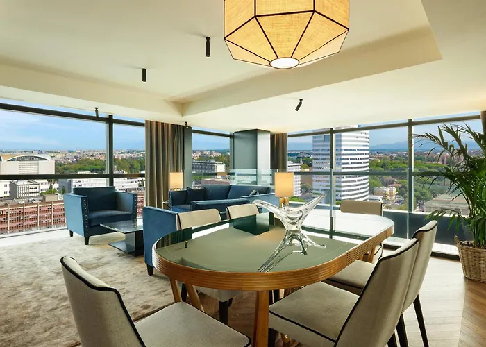 Hilton Eur La 4* Řím