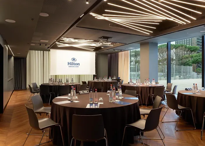 Hilton Eur La Hotel 4*