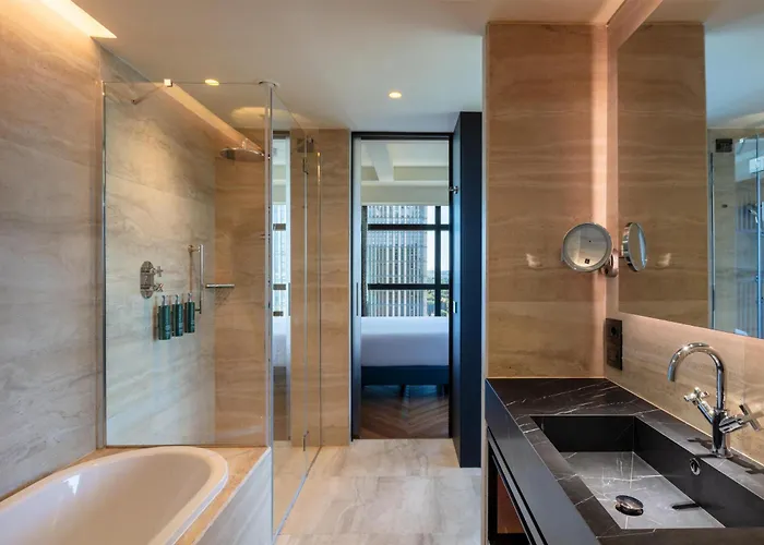 Hilton Eur La