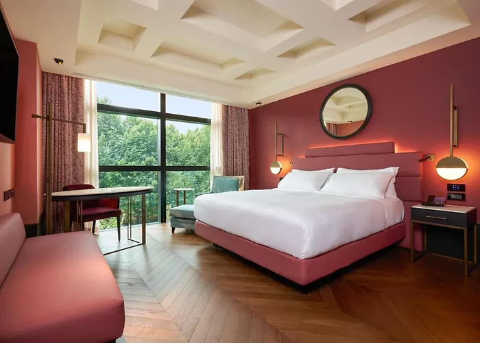 Hilton Eur La 4*